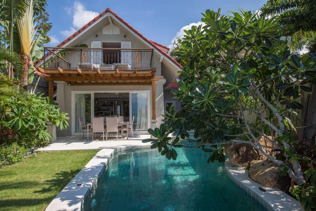 Beachfront Villa Charmant With Private Pool Koh Samui Bagian luar foto