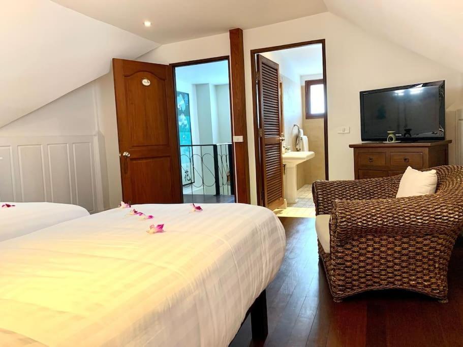 Beachfront Villa Charmant With Private Pool Koh Samui Bagian luar foto